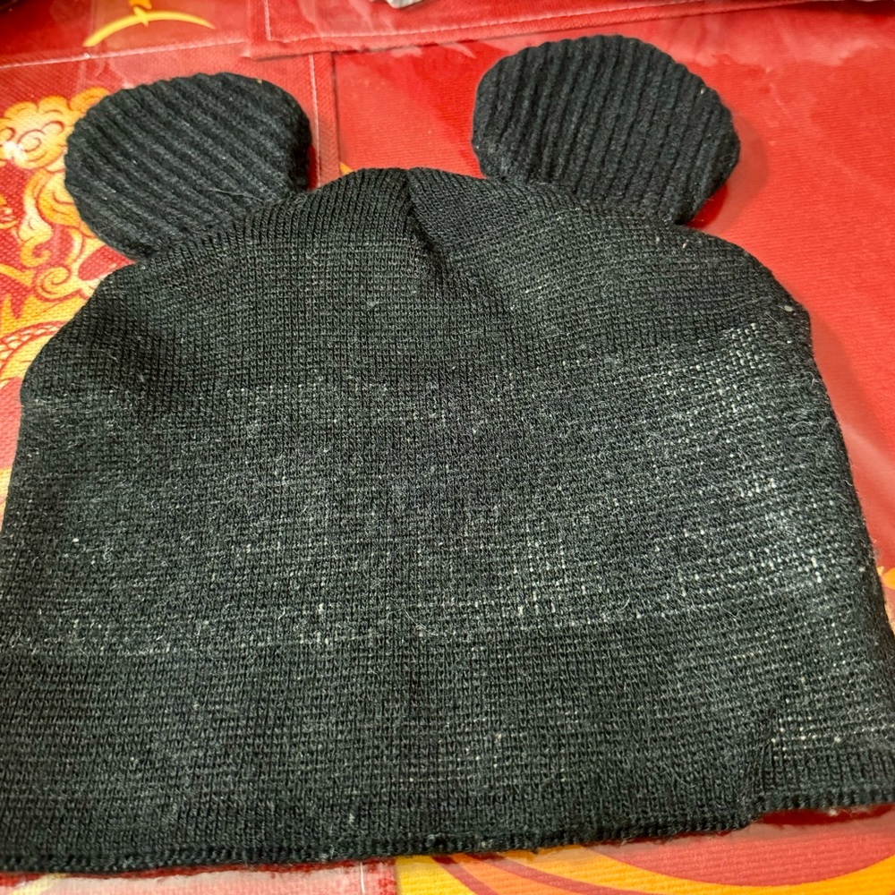 Hat - Picture 4 of 5